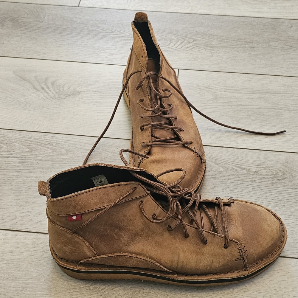 Oliberte Monka LP Chukka Style Boots Extremely Rare Excellent Condition Mens 42